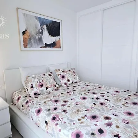 Garden Pacos Фуэнхирола